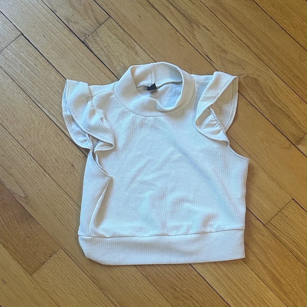 SHEIN White Ruffle Sleeve Cropped Knit Top